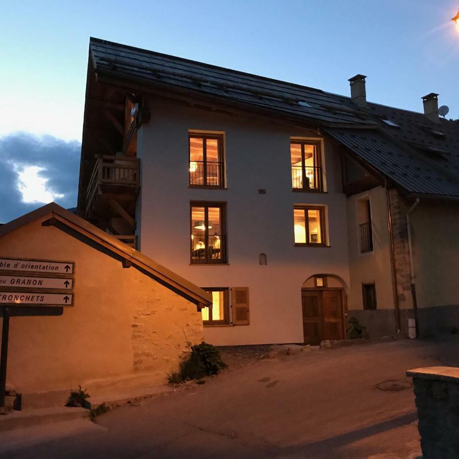 Le Gabion, Luxueux Appartement Avec Sauna, Serre Chevalier Vallee Сен-Шафре Екстериор снимка